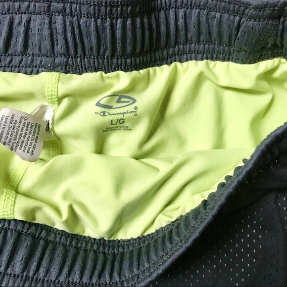 DEAL! 2 Mesh Shorts with Inserted Spandex Short - Picture 3 of 3